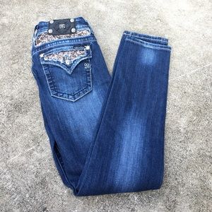 MissMe size 30 skinny jeans like new!!!!