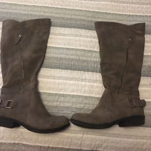 Women's boots