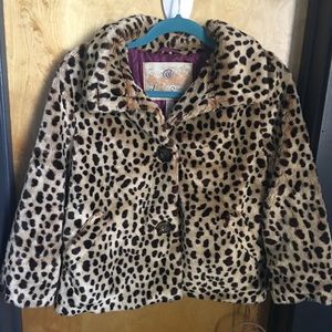 3/4, cropped faux leopard jacket🐆Sz M