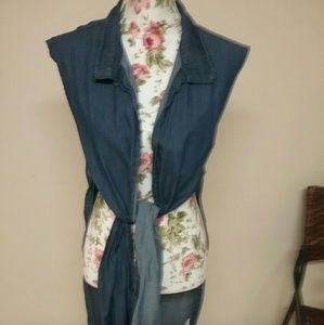 Fashionable blouse
