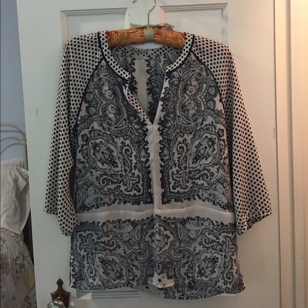 Madison Scotch blouse