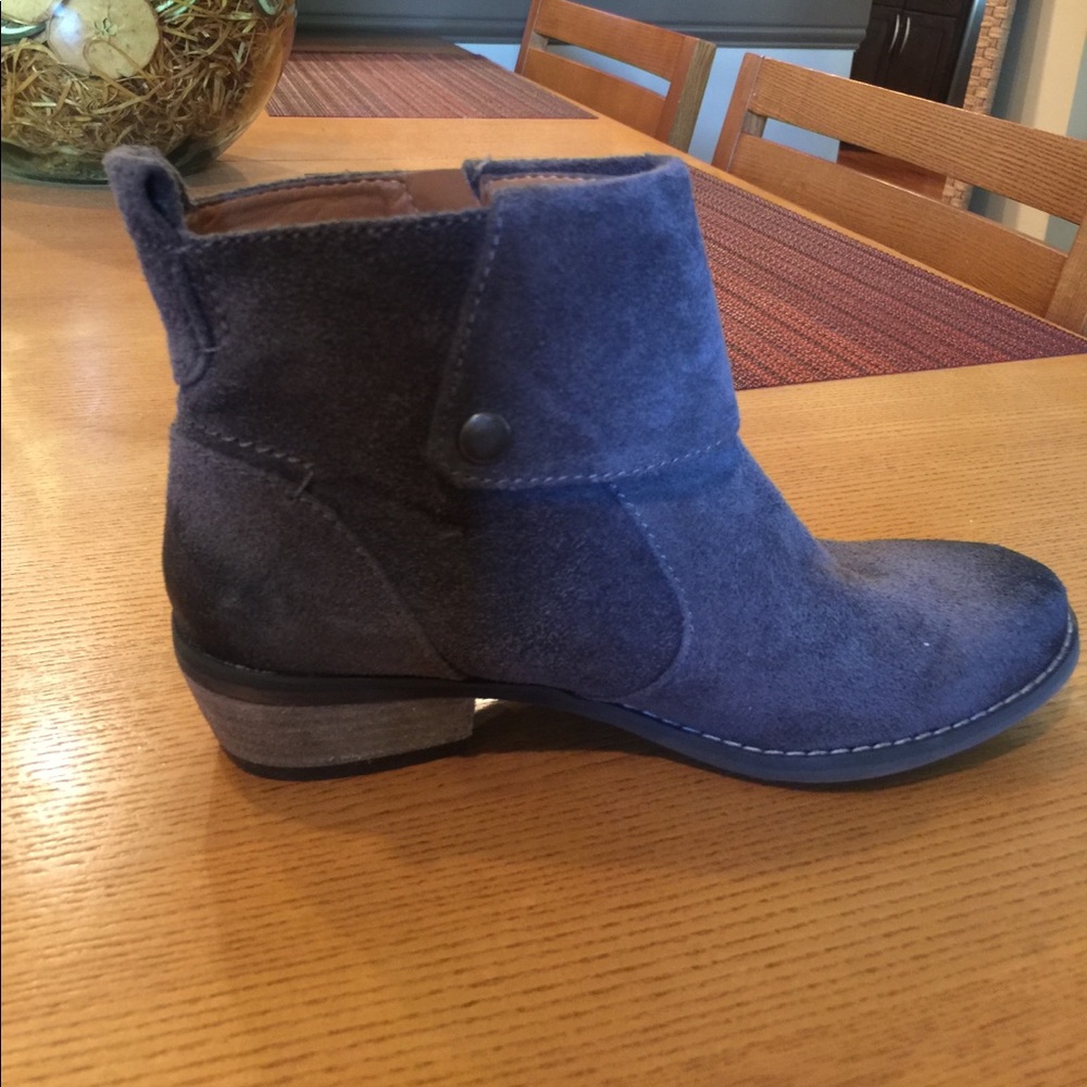 Nine West Grey Booties