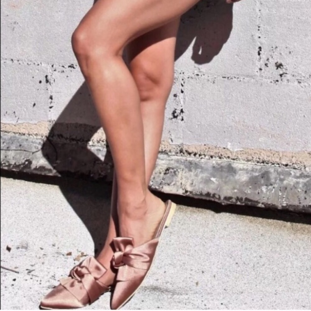 🆕Fiona Pink Satin Pointy Toe Mules Slide - Picture 2 of 8