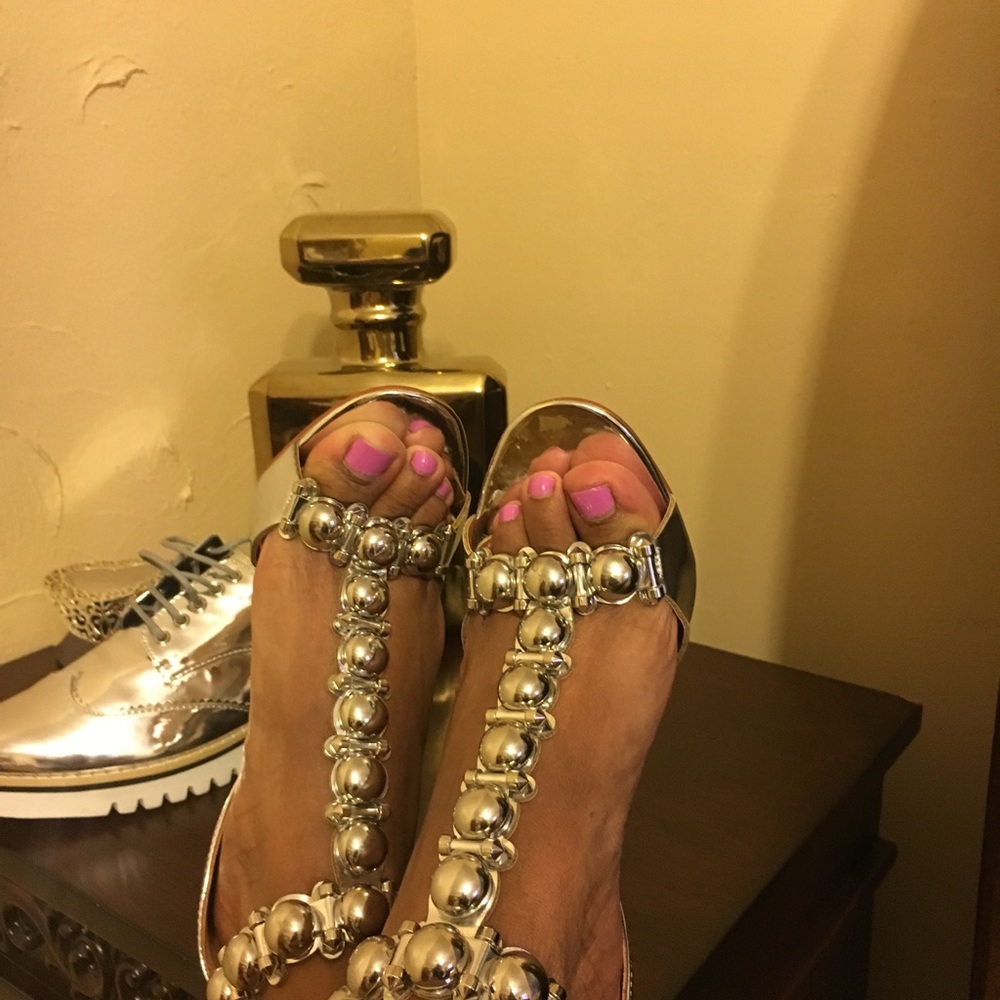 Shoes - Picture 2 of 2