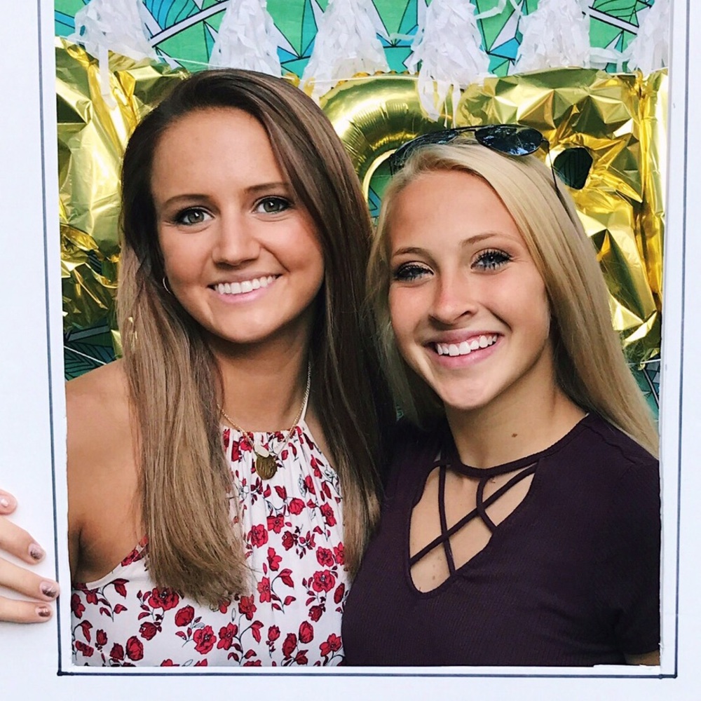 Meet your Posher, Lauren