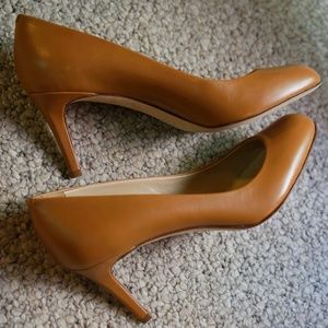J. Crew tan "Miri" leather pumps, NWoB - size 7