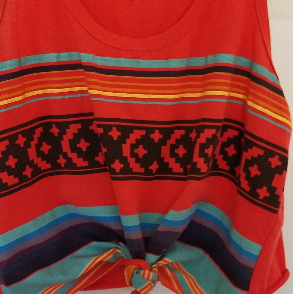 Bright tribal print cropped tank - Picture 2 of 2
