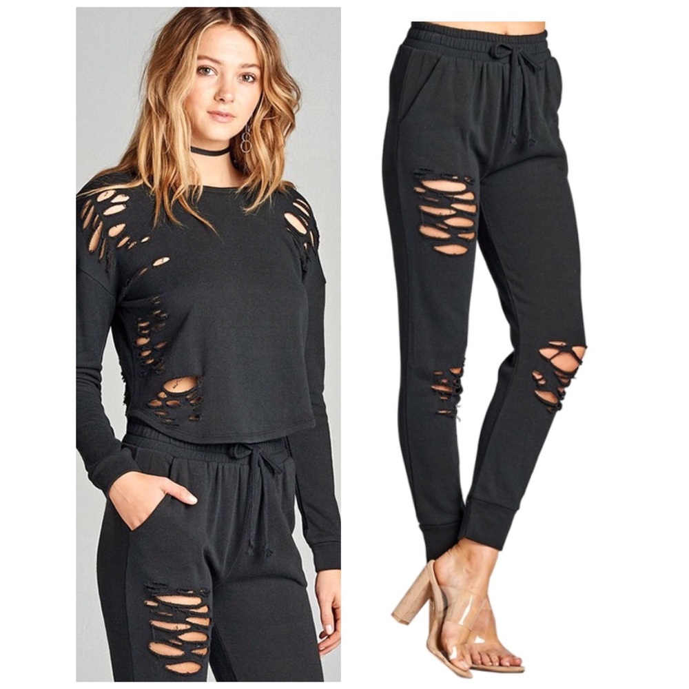 1hr Sale LAST M Comfy Chic distressed joggers - Picture 2 of 2