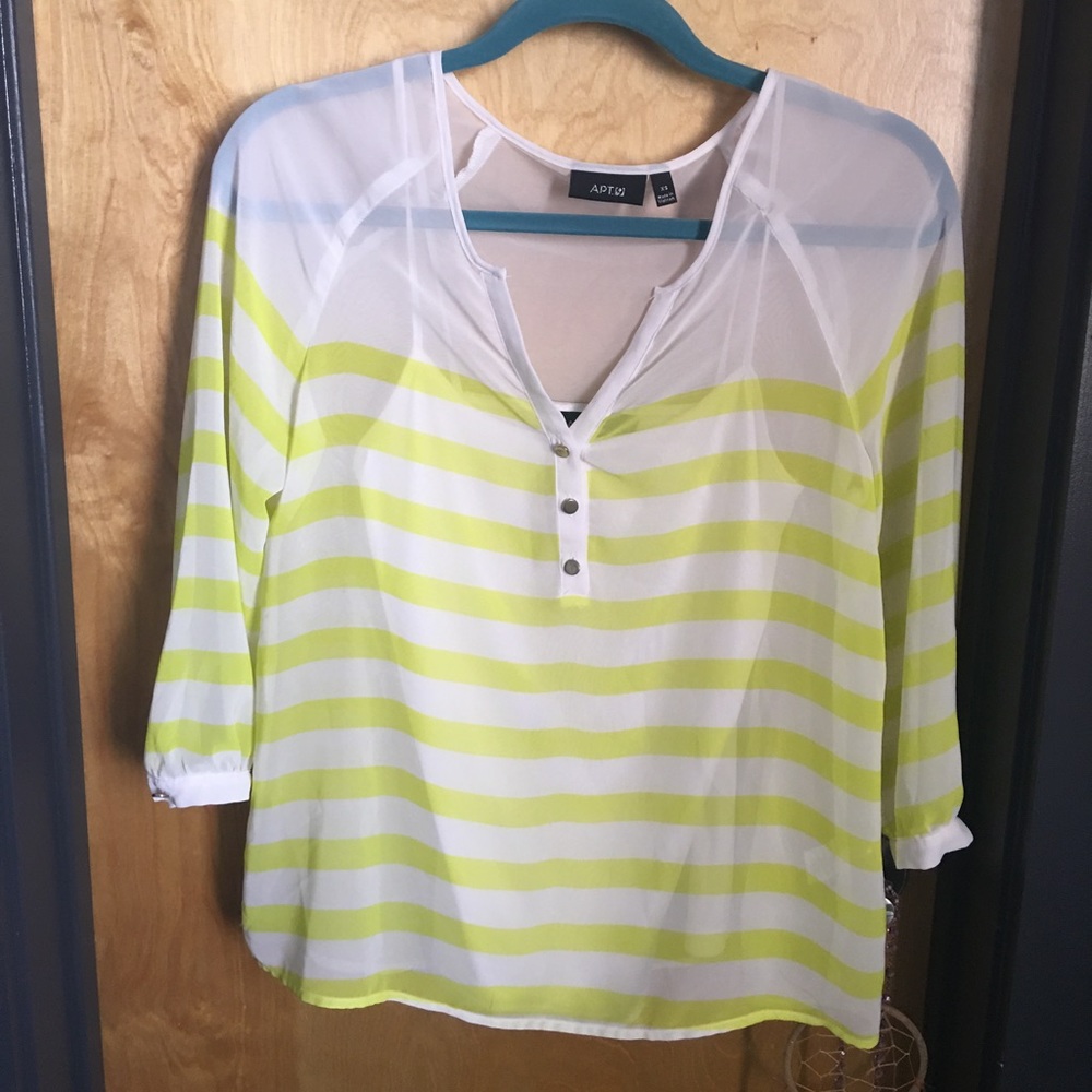 Sheer yellow+white top w/ built in tank Sz xs