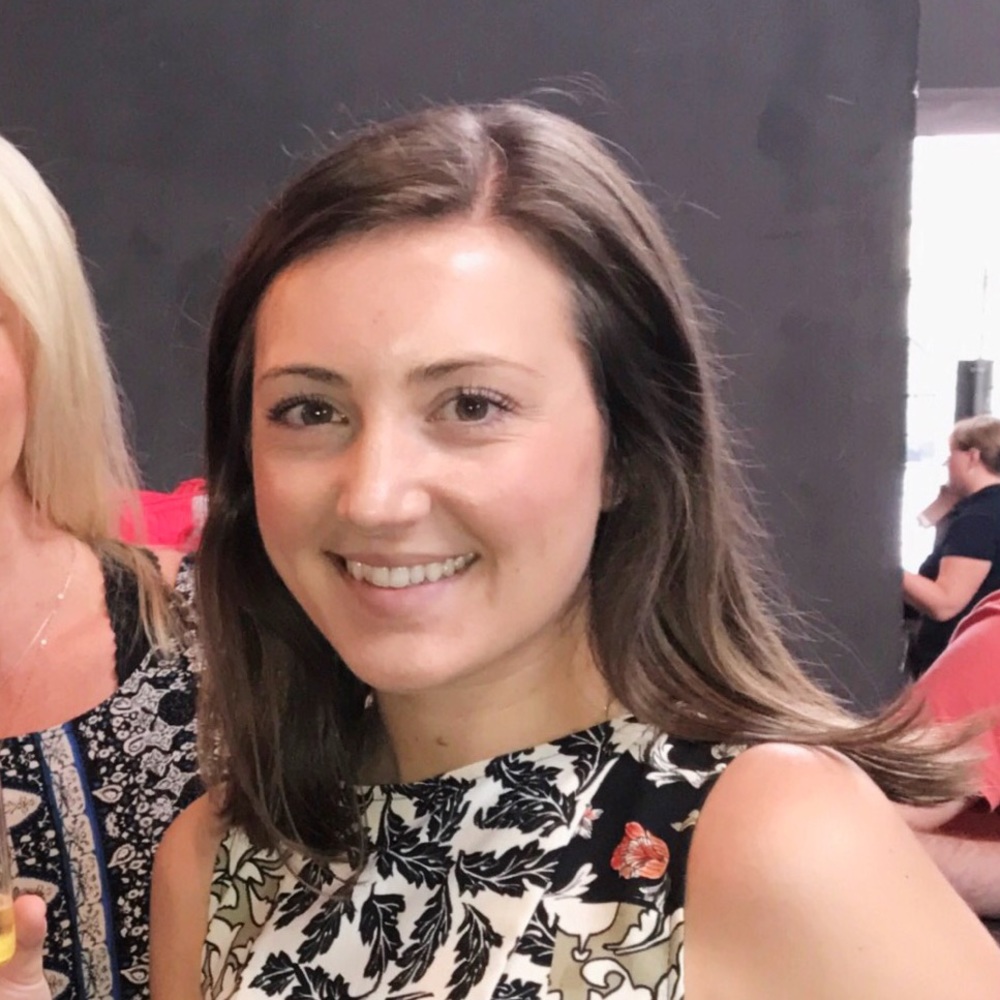 Meet your Posher, Danielle