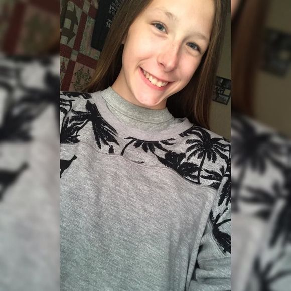 Meet your Posher, Mackenzie - Picture 1 of 1