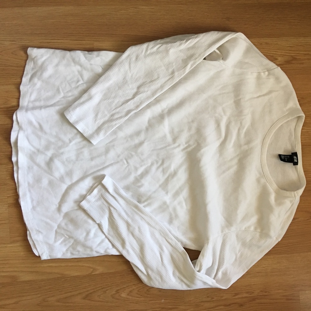 H&M White ribbed long sleeve shirt