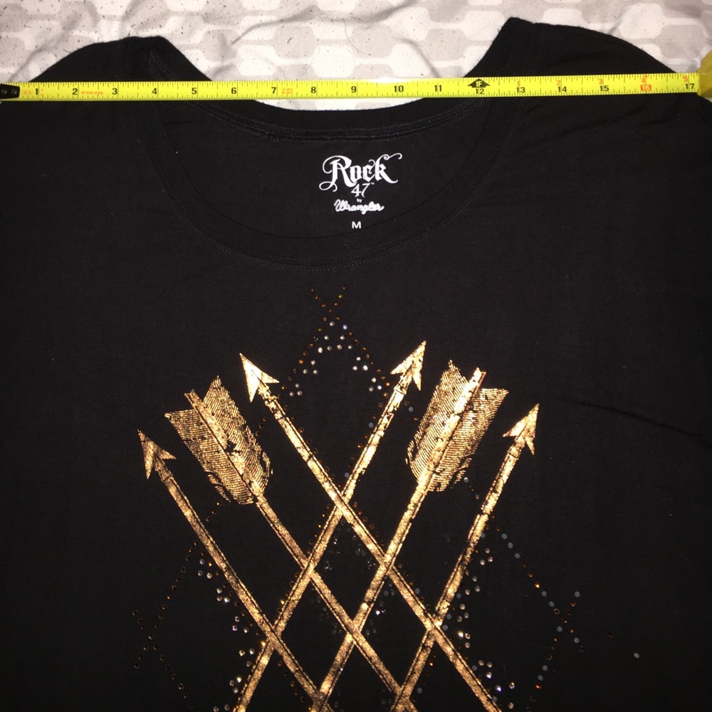 Shirt - Picture 5 of 6
