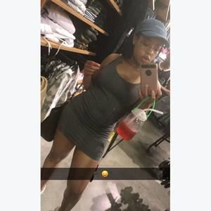 Meet your Posher, Devan