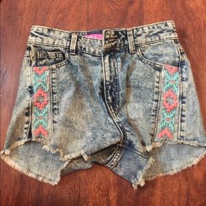 Acid wash high wasted shorts