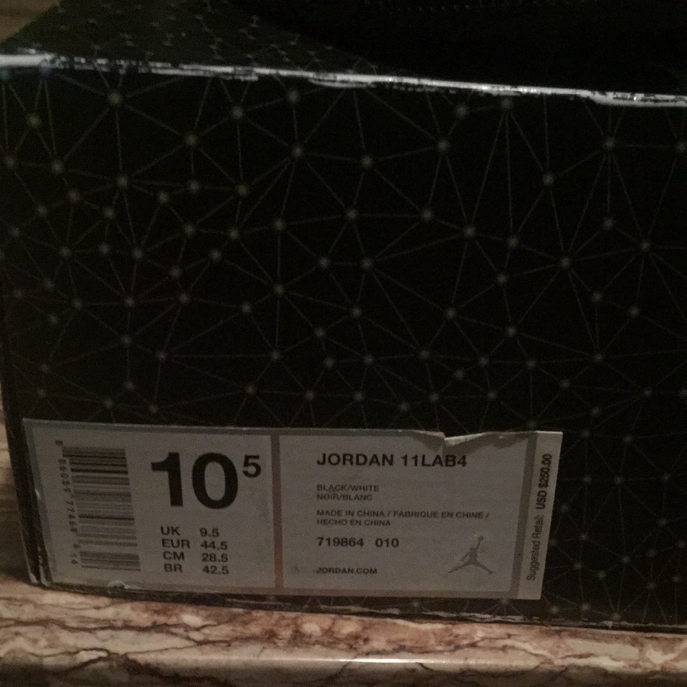 Jordan 4 labs