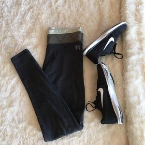 VS Grey Leggings