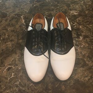 MENS NIKE GOLF SHOES. Size 8 ⛳️