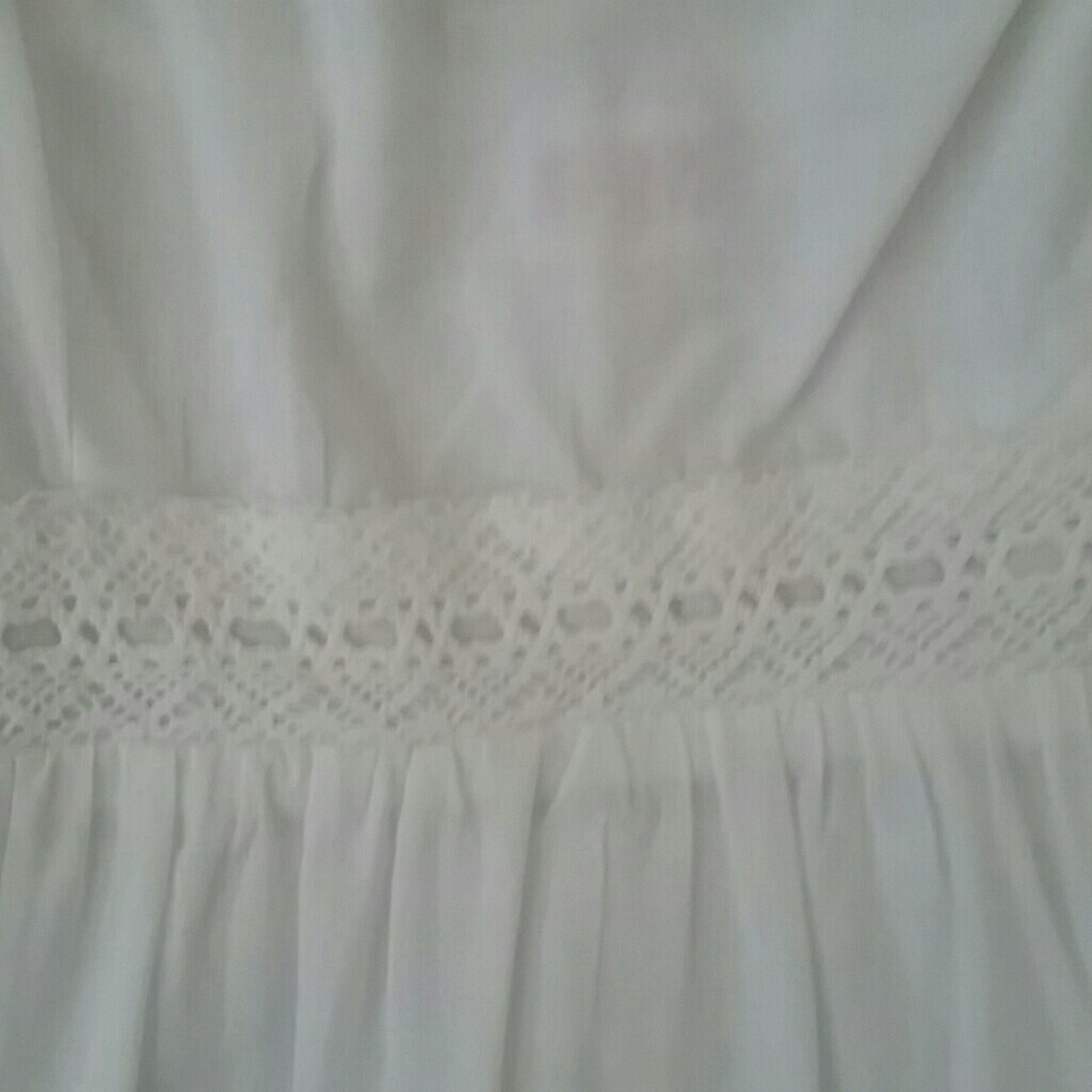 Dress - Picture 5 of 6