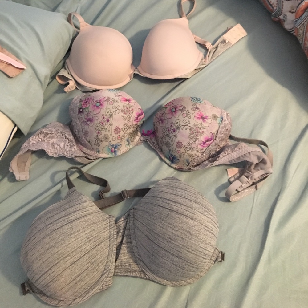 Vs pink bras reposh