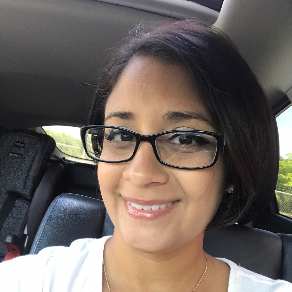 Meet your Posher, Linda