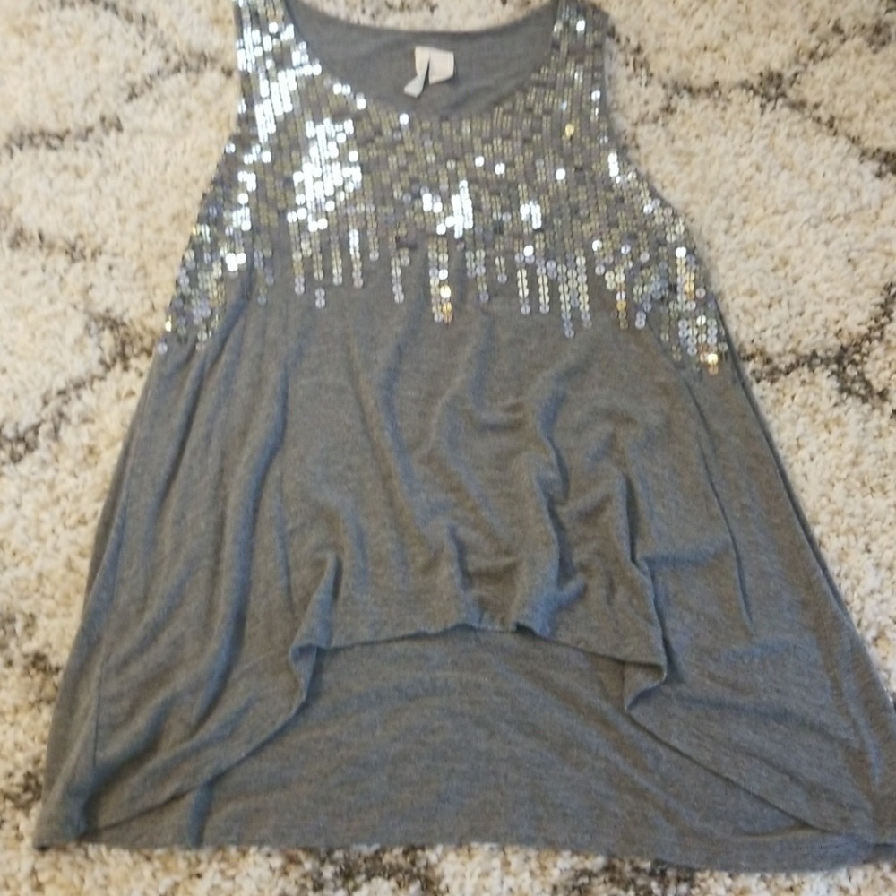 Sequined top - Picture 3 of 3