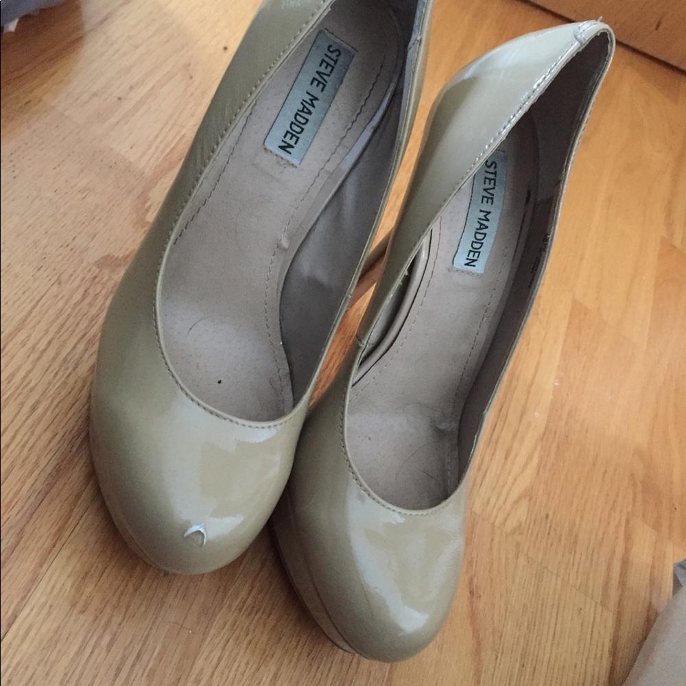 Steve Madden pumps