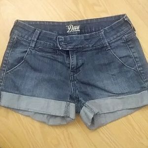 Old Navy cuffed shorts