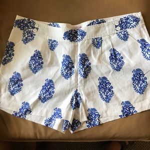 NWT Vineyard vine shorts
