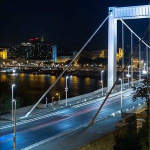 Meet your Posher, Joan