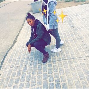 Meet your Posher, Mac