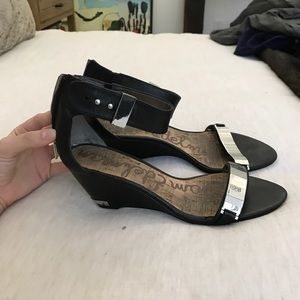 Sam Edelman open toed wedge size 9