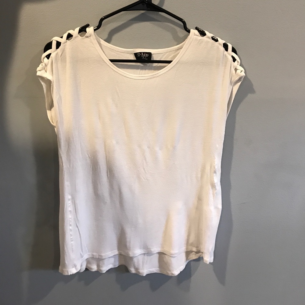 short sleeve shirt