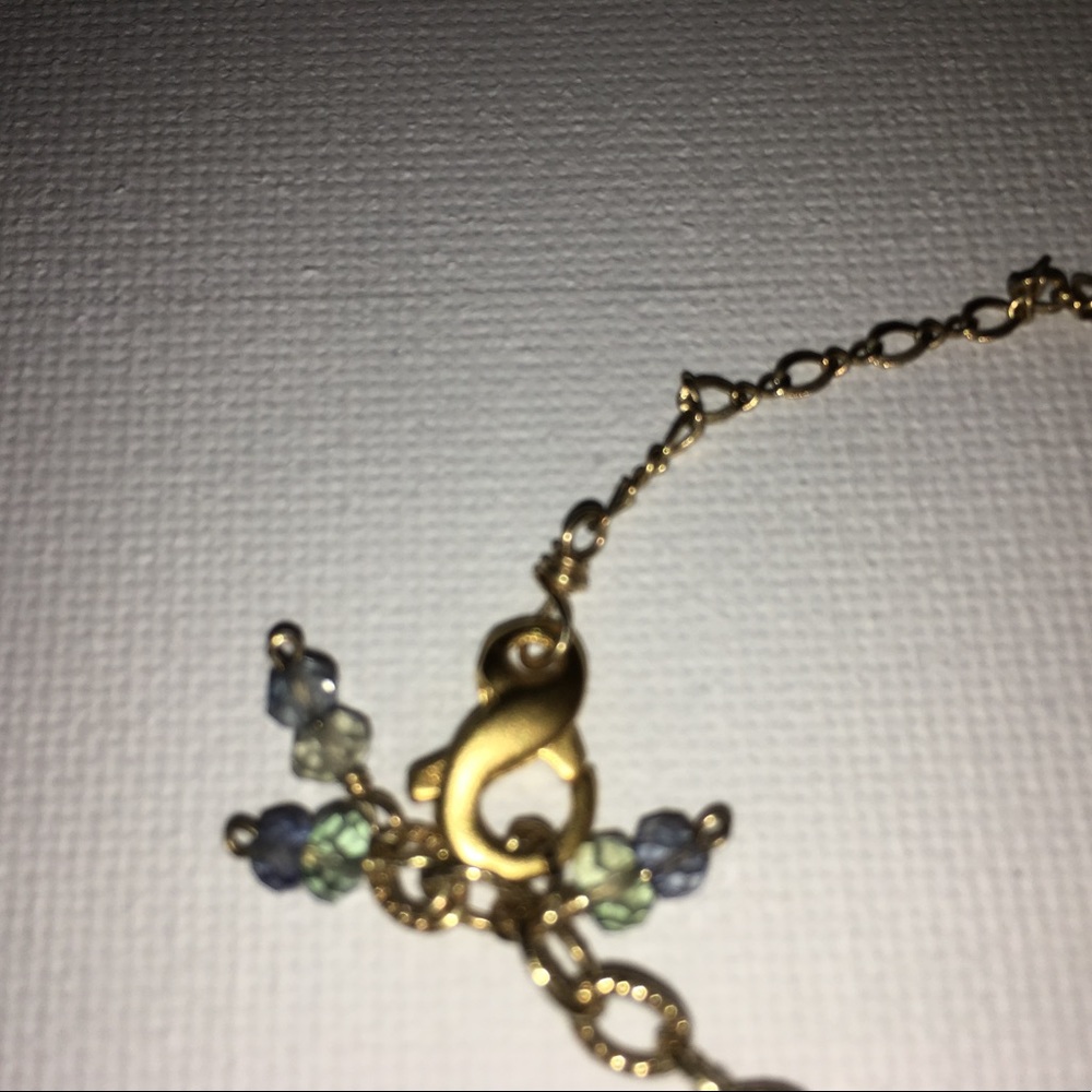 pretty necklace - Picture 4 of 4