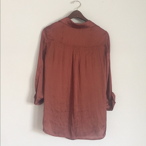 Vince Tops - vince scoopneck blouse size 6 Vince Tops - vince scoopneck blouse size 6
