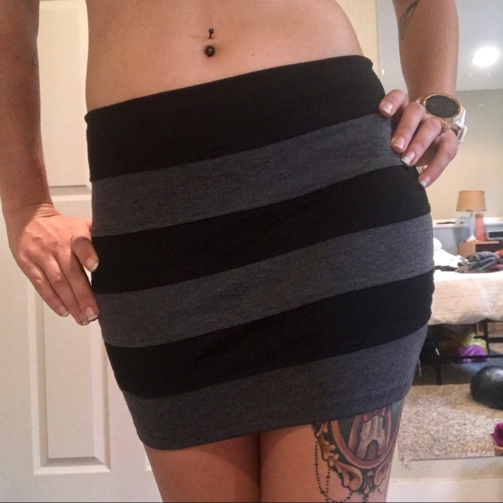 Banded Mini Skirt