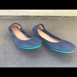 California Navy Blue Tieks
