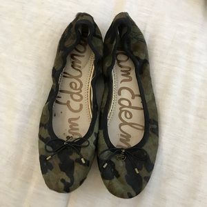 Sam Edelman Camo Felicia Flat size 9