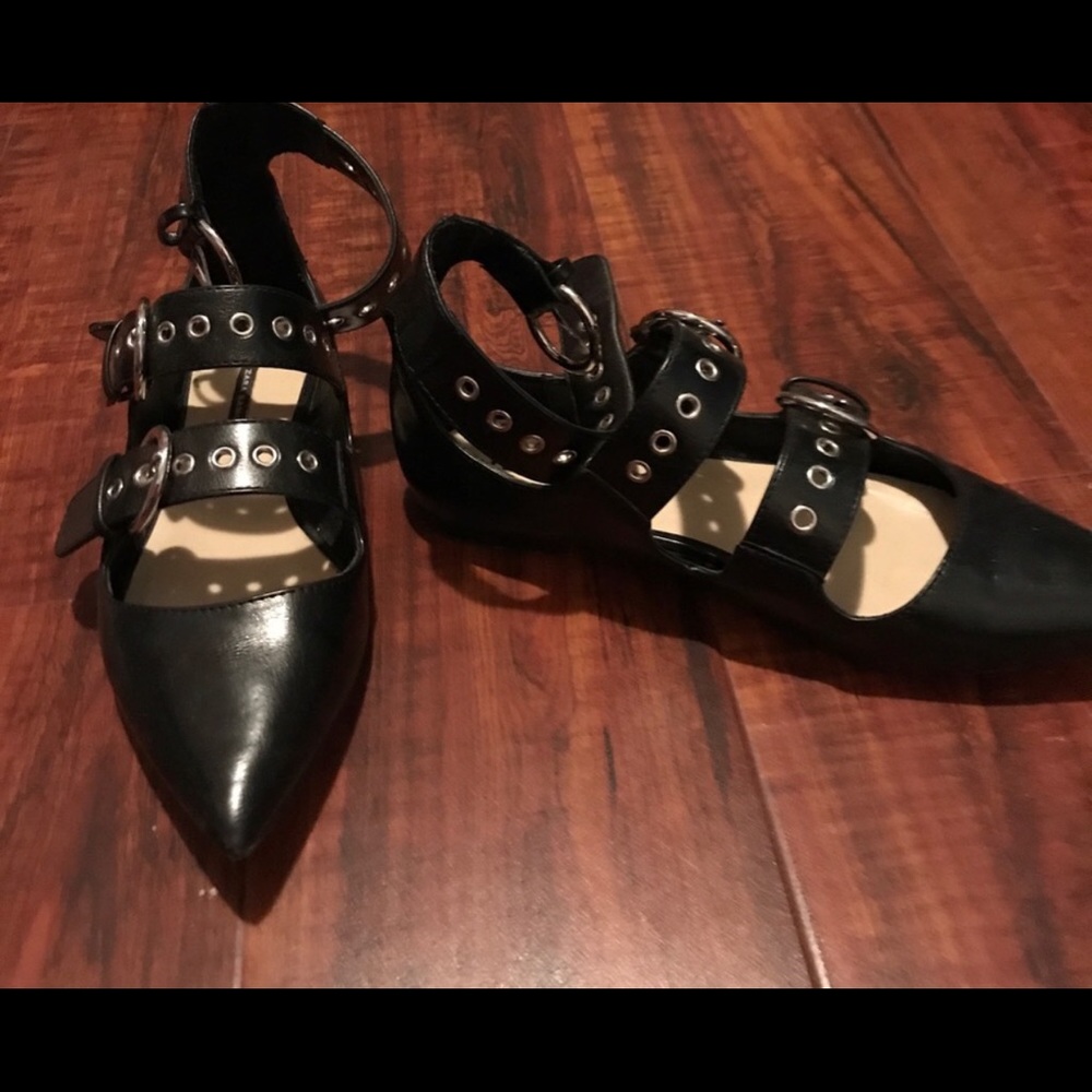 Shoes - Picture 2 of 3