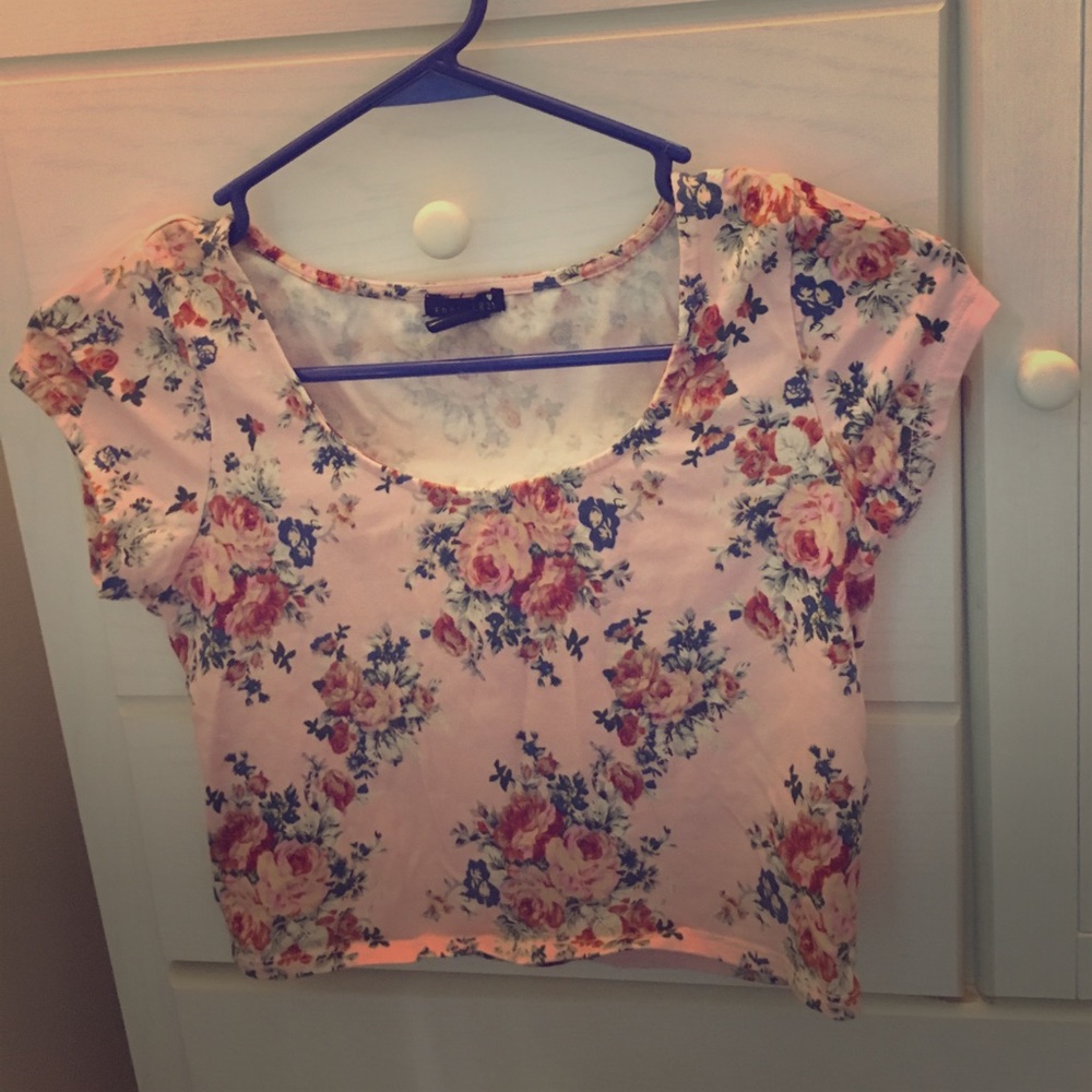 Floral crop top
