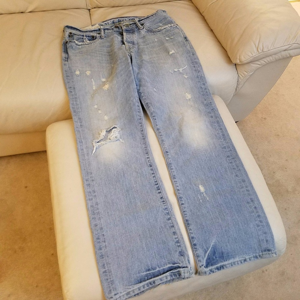 Mens Light Blue Jeans