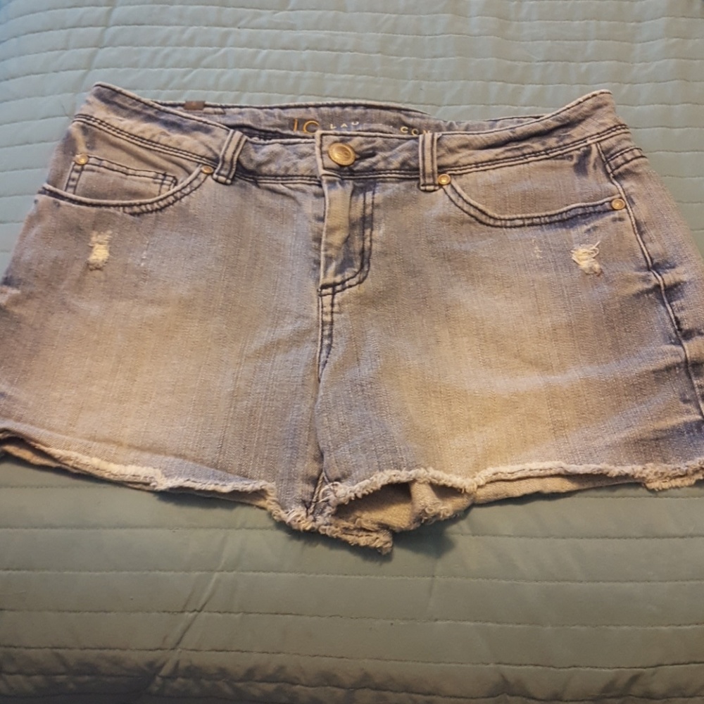 Lauren Conrad Jean shorts