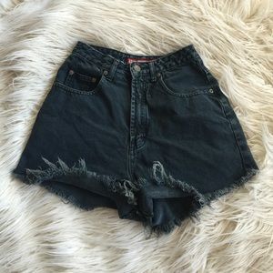 cut off high waisted shorts