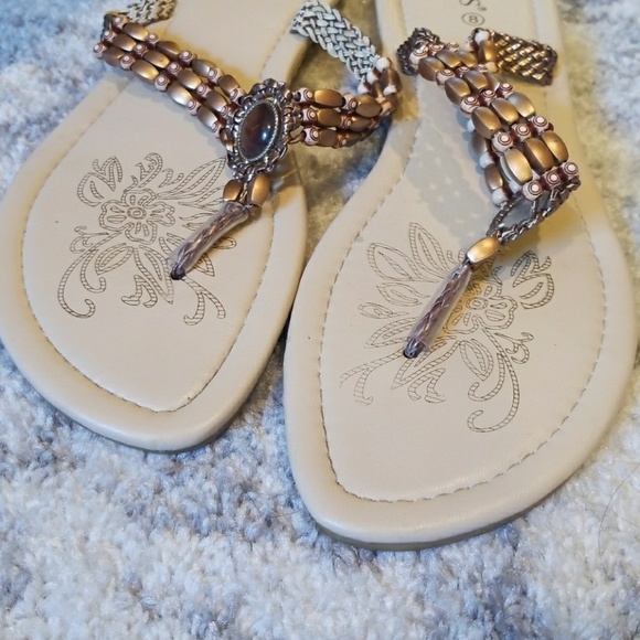 Dressy Flip Flops - Picture 4 of 7