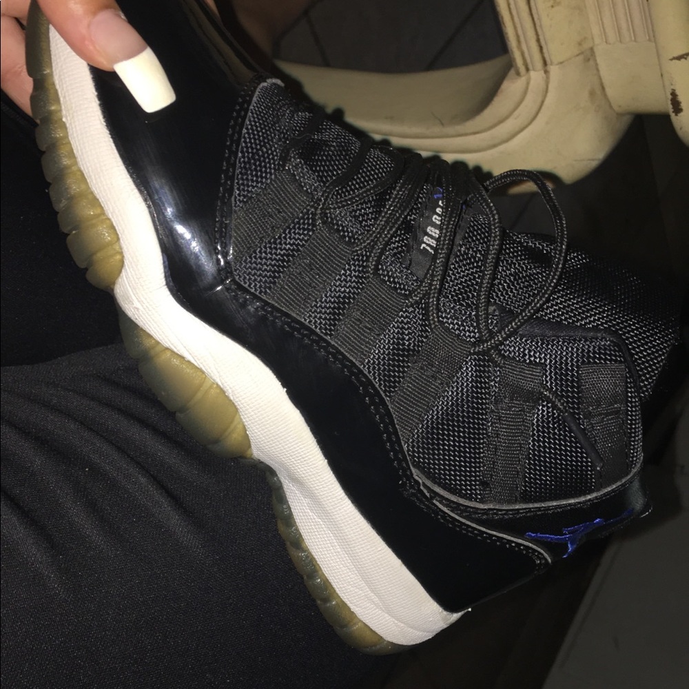 Jordan 11s