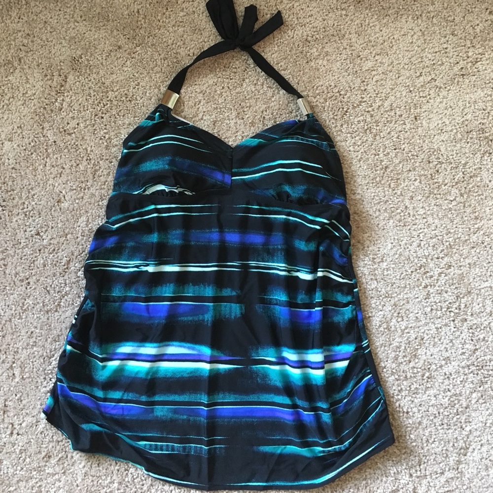Liz Lange Maternity tankini top