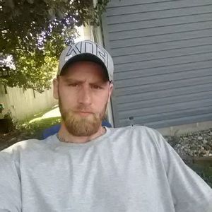 Meet your Posher, Levi