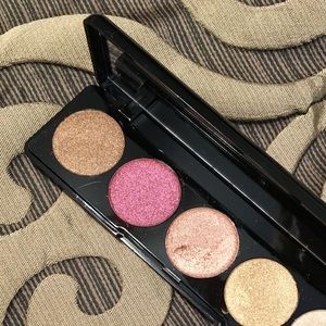 Electric Eyes Pallette