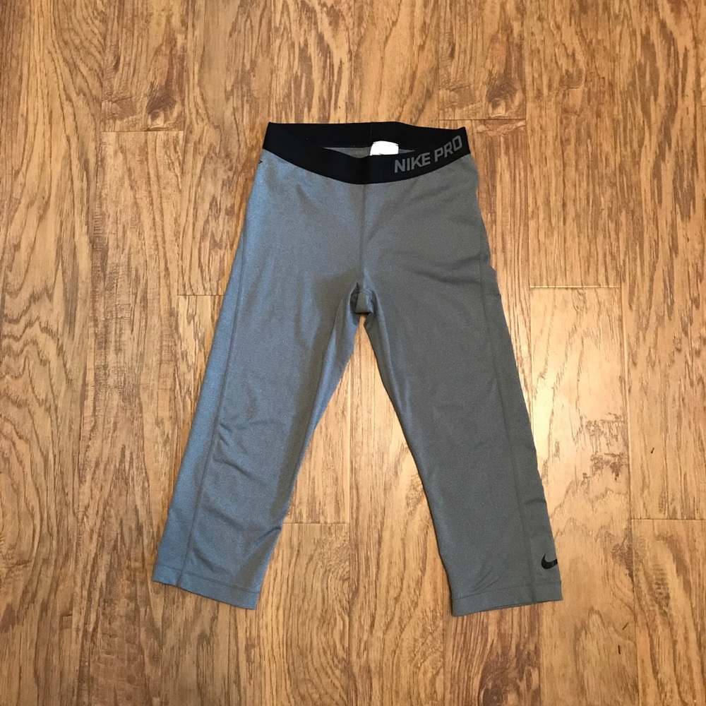 Nike Pro Capri