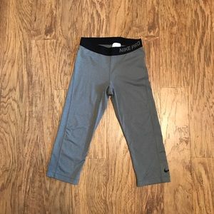 Nike Pro Capri